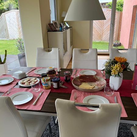 Schoenes Privatzimmer Region Hannover Springe Esterno foto