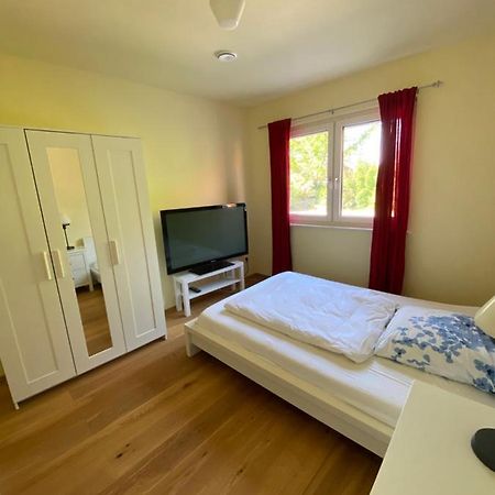 Schoenes Privatzimmer Region Hannover Springe Esterno foto
