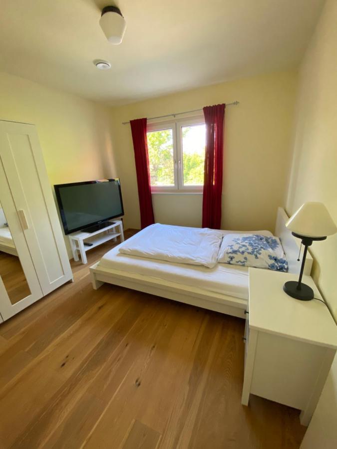 Schoenes Privatzimmer Region Hannover Springe Esterno foto